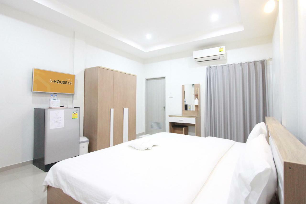 S-House Hotel Surin Exterior foto